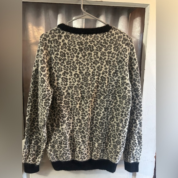 Saint Laurent leopard print pullover sweater size S - Picture 4 of 4